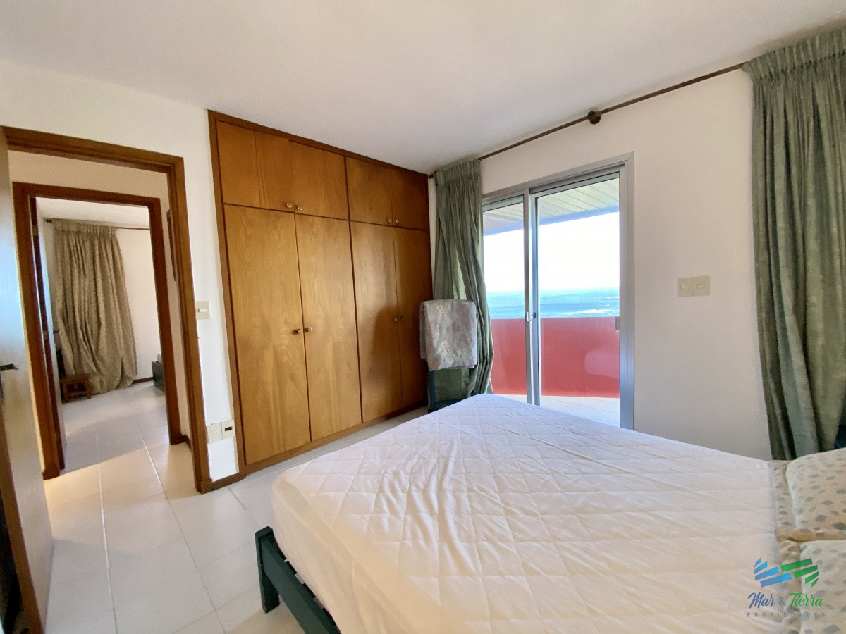 Apartamento ID.3279 - En venta , piso alto , con espectacular vista al mar!!!
