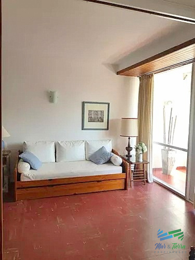 Apartamento ID.4890 - Venta de apartamento de un dormitorio en península de Punta del Este