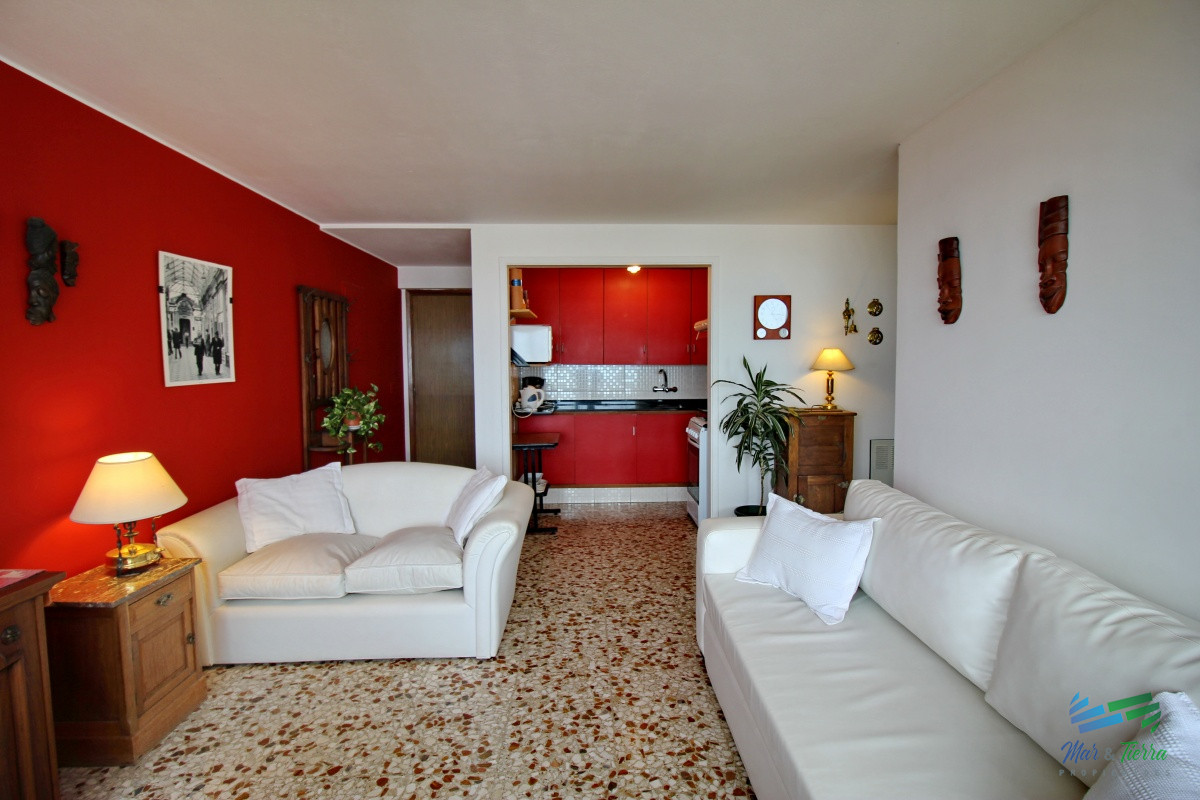 Apartamento ID.2860 - Vendo apartamento 1 dormitorio y medio en Peninsula, Punta del Este.