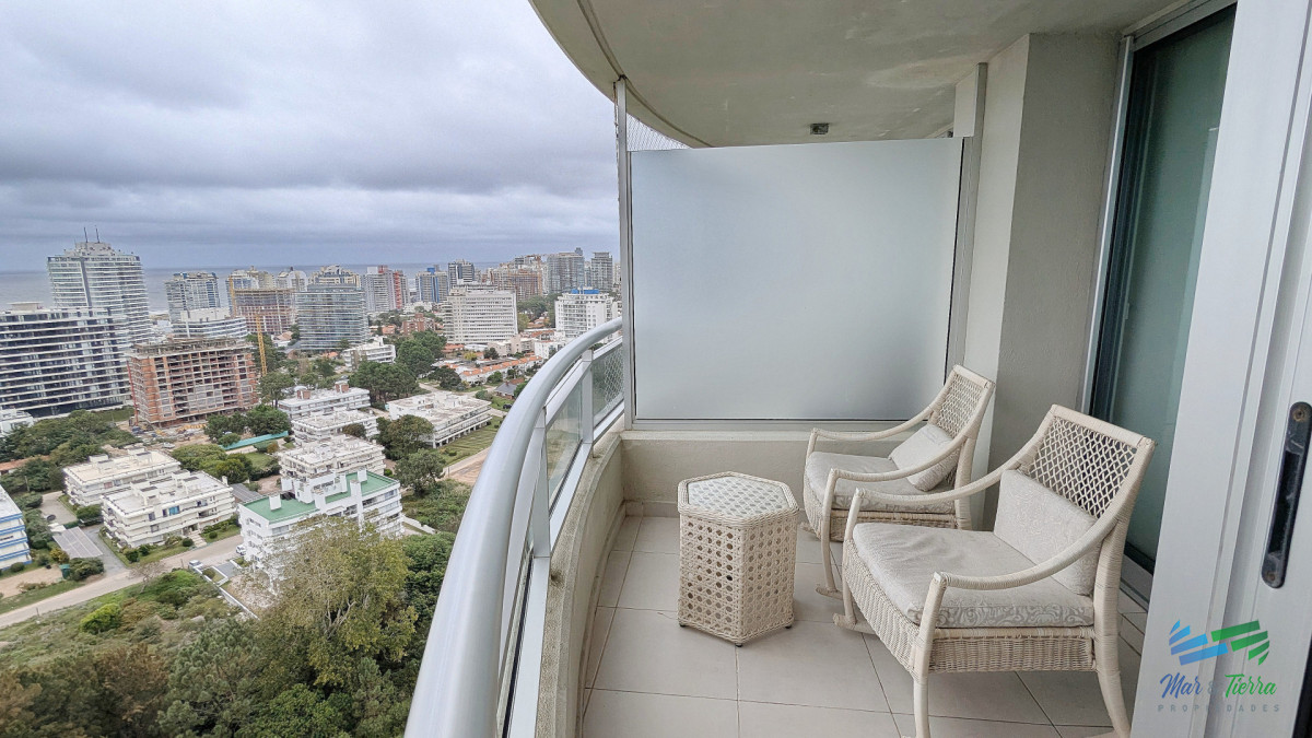 Apartamento ID.5707 - Venta y alquiler de apartamento de 2 dormitorios 2 baños vista panorámica