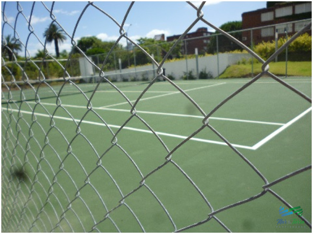 Apartamento ID.633 - Apartamento de 3 dormitorios, cerca de Enjoy, Punta del Este