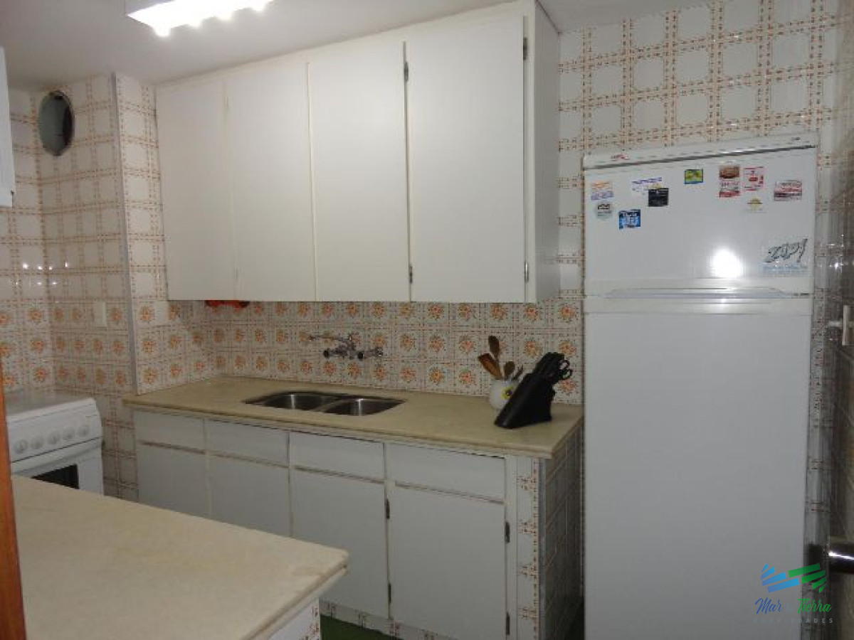 Apartamento ID.2596 - Vendo apartamento 3 dormitorios con vista al puerto en Peninsula, Punta del Este.