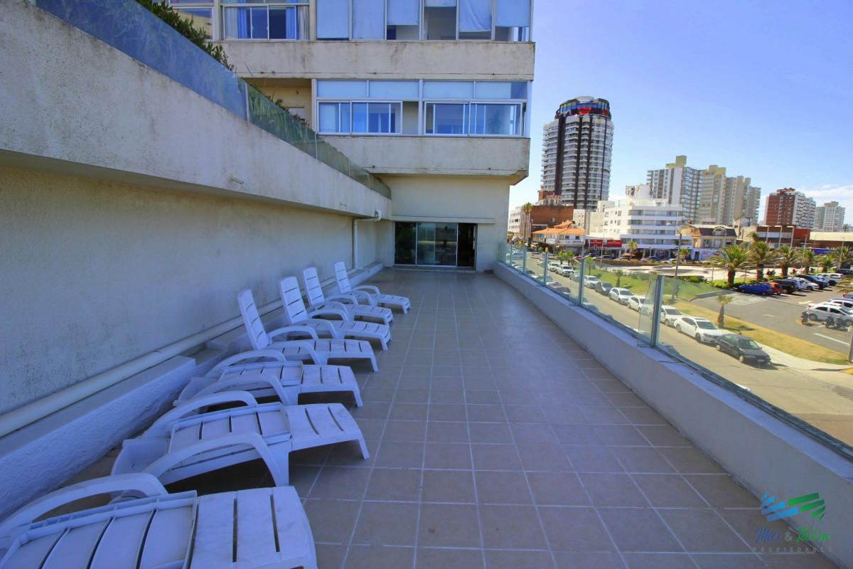 Apartamento ID.4201 - Venta de apartamento en la Península de Punta del este 1 dormitorio 1 baño reciclado