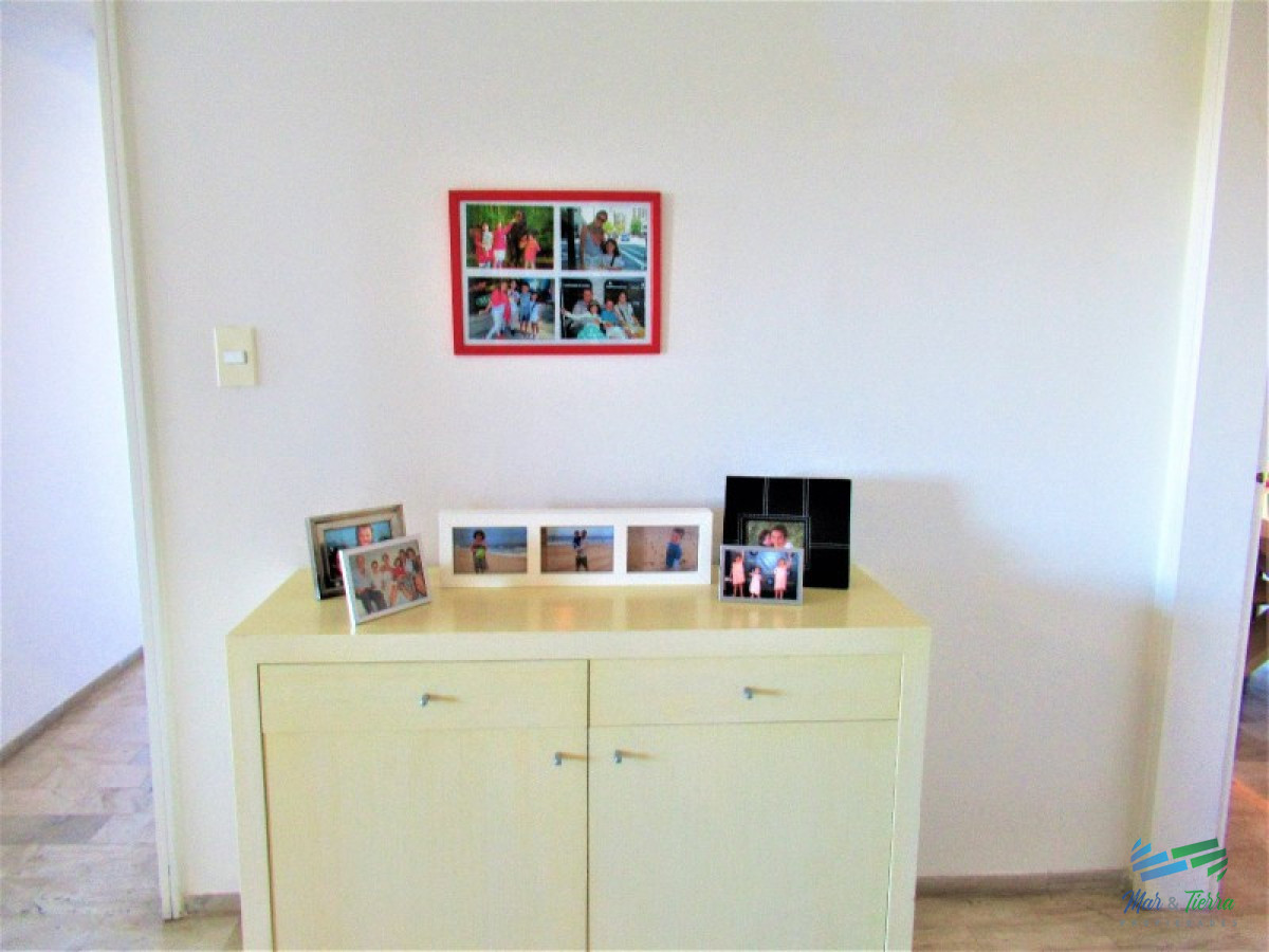 Apartamento ID.1513 - Dpto.reciclado, amplio y luminoso, con vistas de casi 360º.