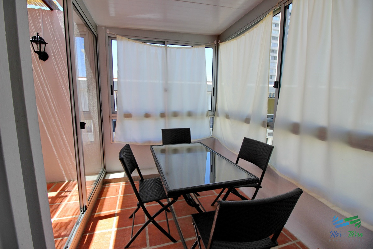 Apartamento ID.775 - Alquilo apartamento 2 dormitorios con parrillero propio en Península, Punta del Este