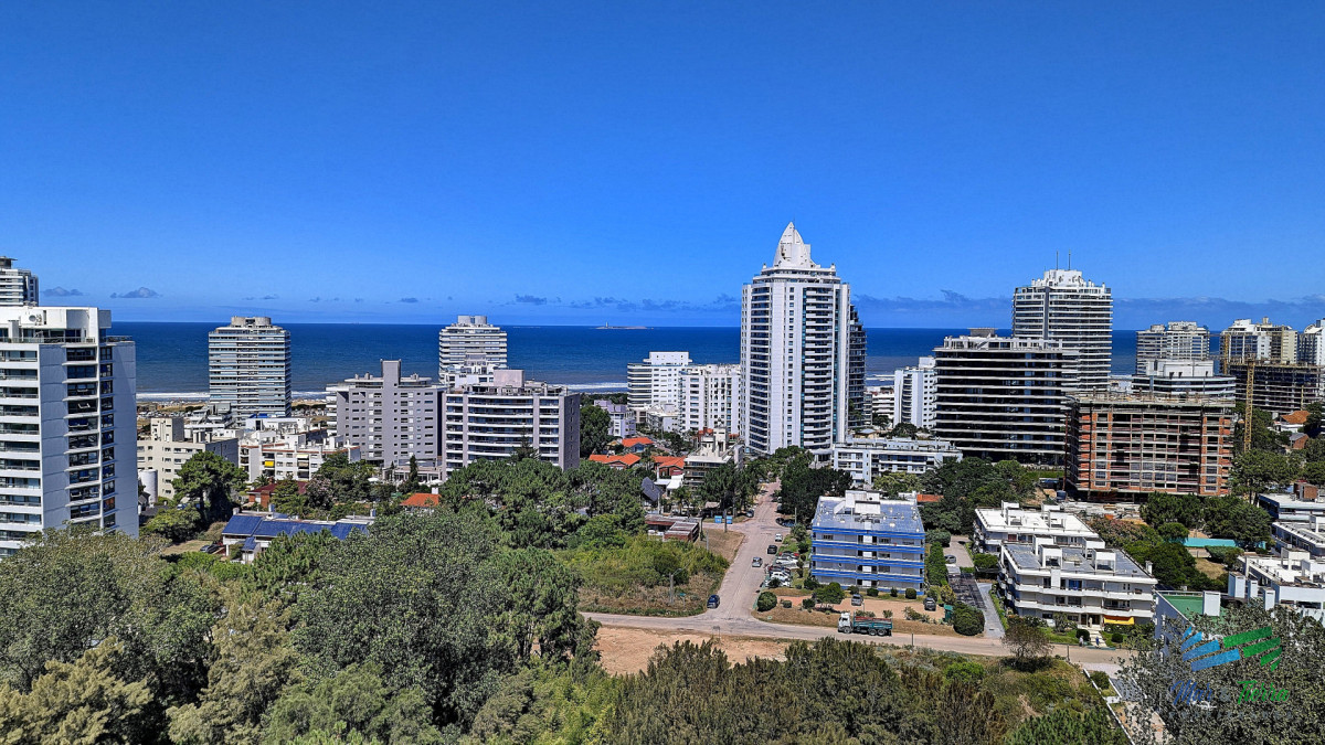 Apartamento ID.5658 - Alquiler baja temporada apartamento de 2 dormitorios en torre Ocean Drive Punta del Este