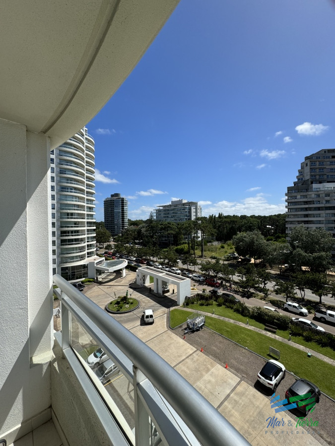 Apartamento ID.4819 - En venta apartamento 1 dormitorio en Ocean Drive, Punta del Este