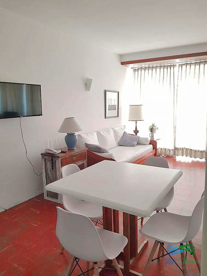 Apartamento ID.4890 - Venta de apartamento de un dormitorio en península de Punta del Este