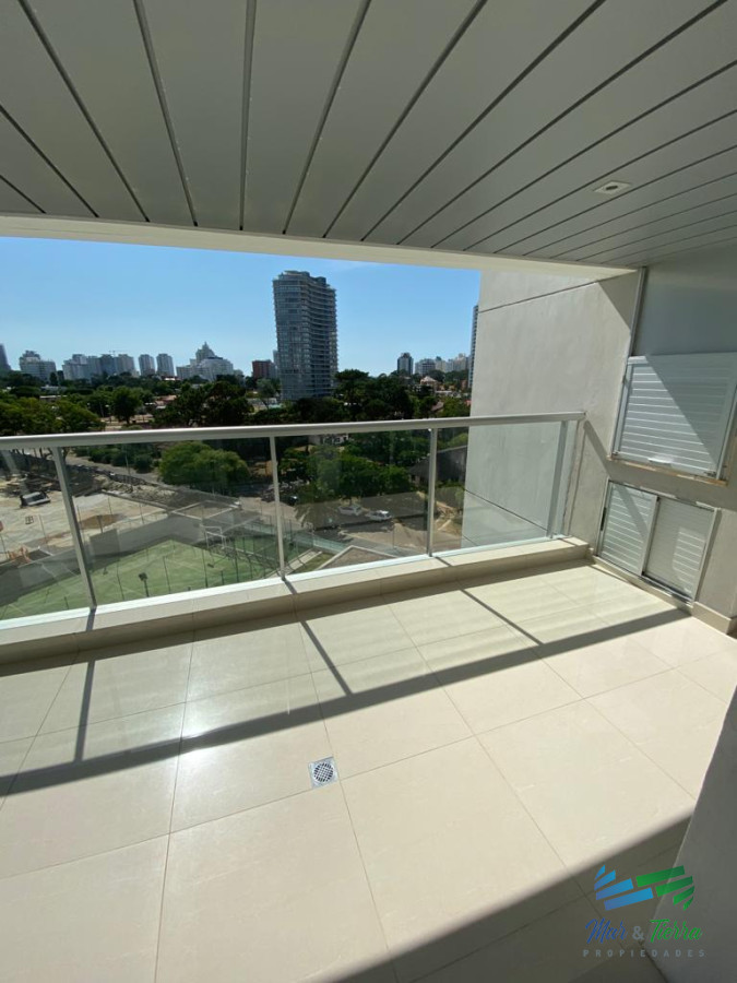 Apartamento ID.2958 - En venta.. torre de categoría.. con excelente ubicación y servicios!!!