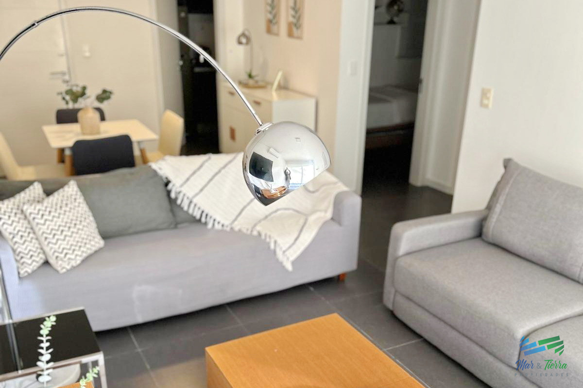 Apartamento ID.5009 - APARTAMENTO DISPONIBLE EN ALQUILER, AMPLIO, LUMINOSO, EN LA PENÍNSULA, PUNTA DEL ESTE.