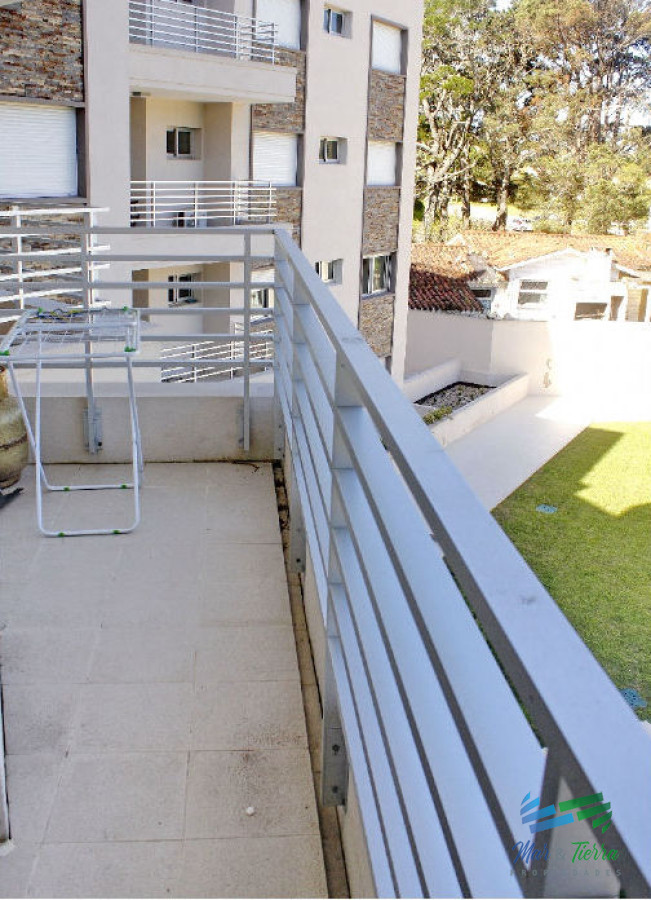 Apartamento ID.1034 - En venta apartamento 2 dormitorios con parrillero propio y piscina en San Rafael, Punta del Este.