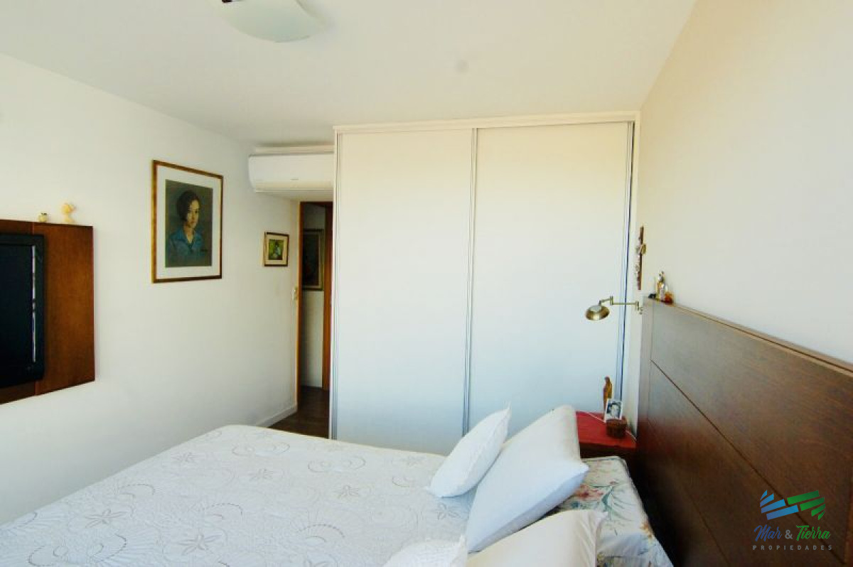 Apartamento ID.2533 - Apartamento 3 dormitorios en venta, Av. Roosevelt, Punta del Este