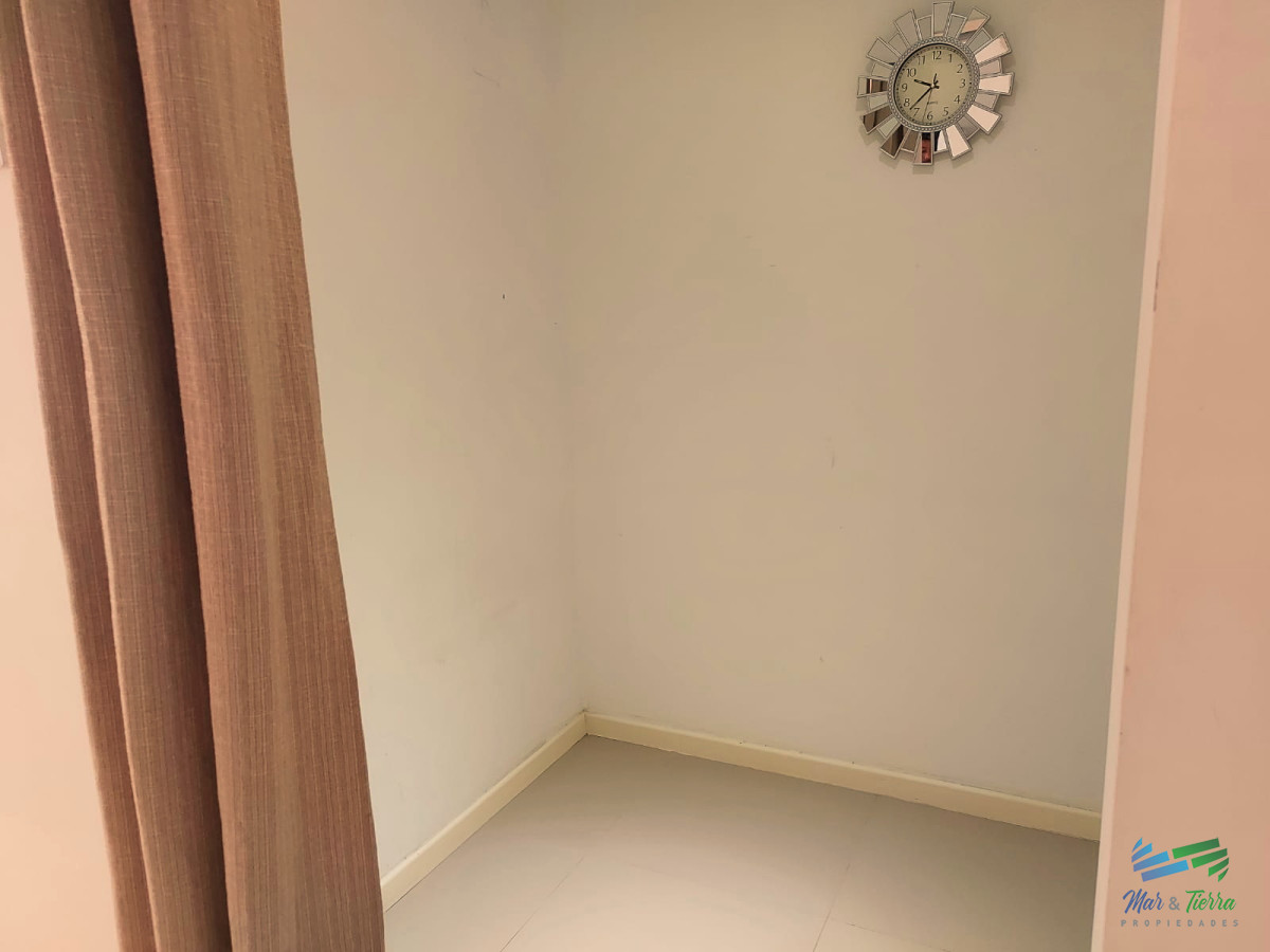 Apartamento ID.4563 - Venta de apartamento un dormitorio y medio en Maldonado, centro.
