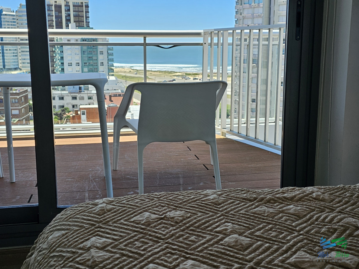 Apartamento ID.4952 - Venta de apartamento 2 dormitorios en Onix Punta del este playa Brava 