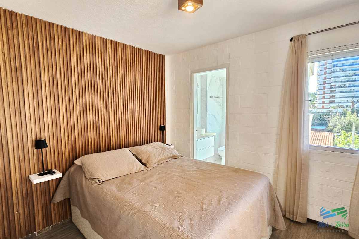 Apartamento ID.5171 - Venta de apartamento de 1 dormitorio 2 baños en la parada 2 de Punta del Este 