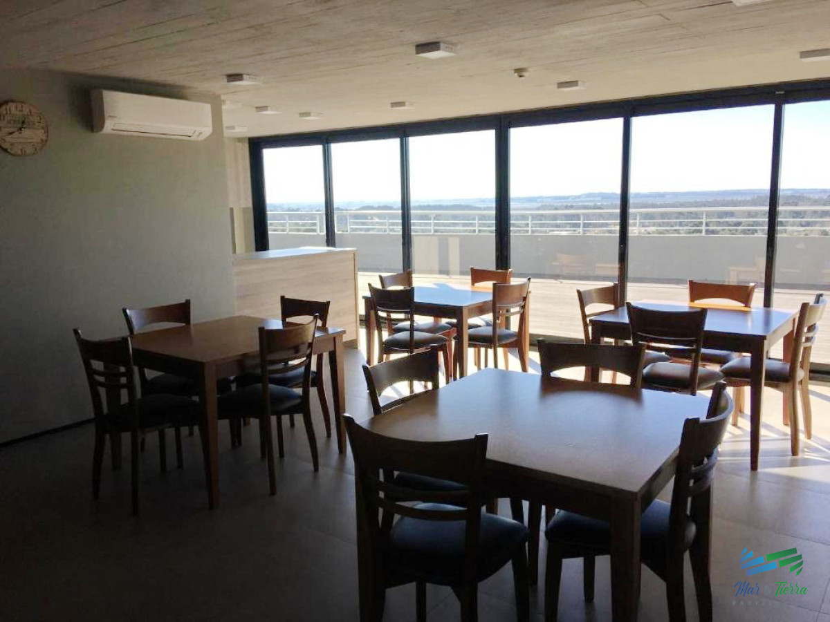 Apartamento ID.5520 - Venta de apartameto 1 dormitorio 1 baño en Cantegril zona Roosevelt Punta del Este 