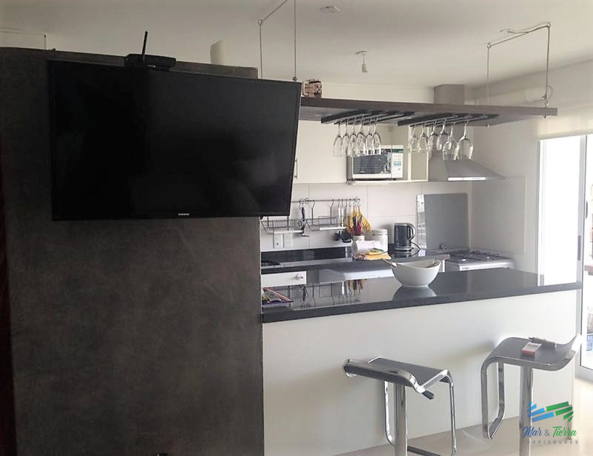 Apartamento ID.2336 - Aidy Grill, apto de 2 dorm en edificio con servicios