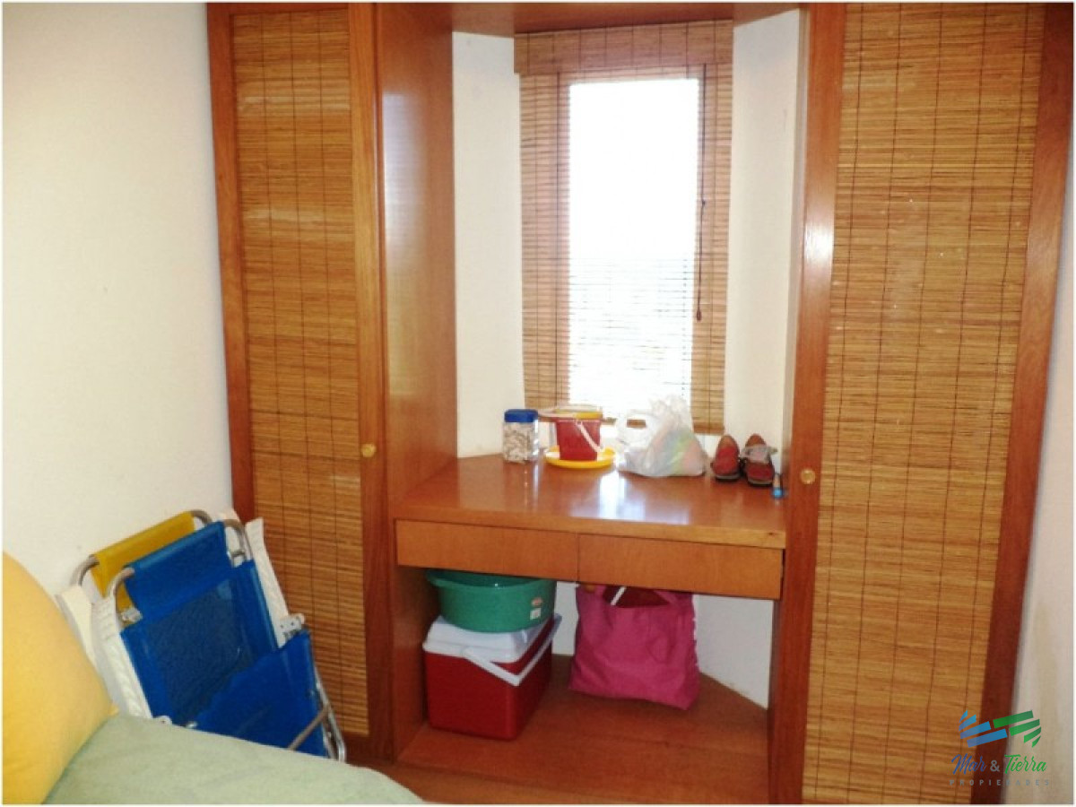Apartamento ID.1513 - Dpto.reciclado, amplio y luminoso, con vistas de casi 360º.