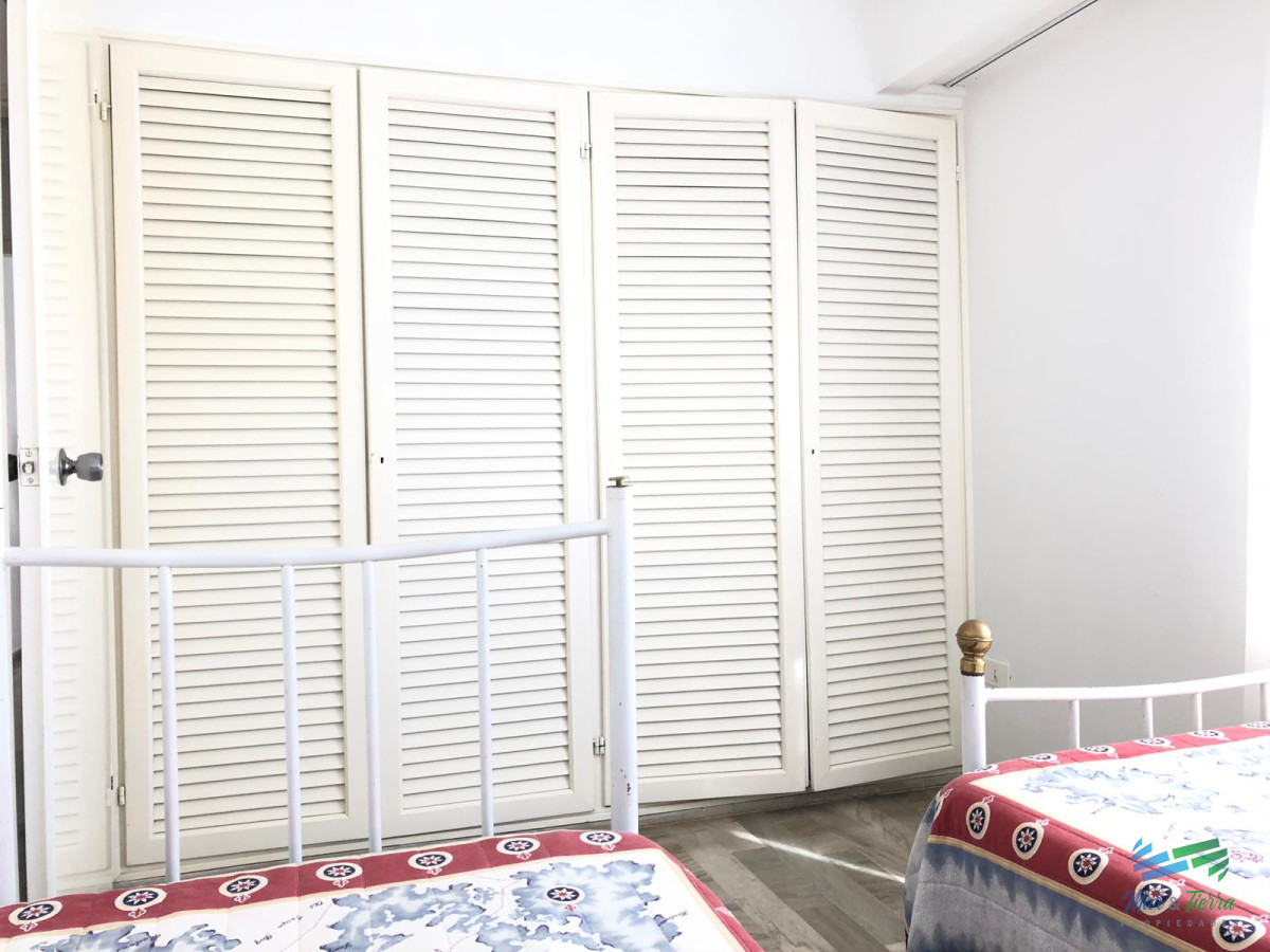 Apartamento ID.2283 - En venta.. gran oportunidad!!! piso intermedio con vista al mar.