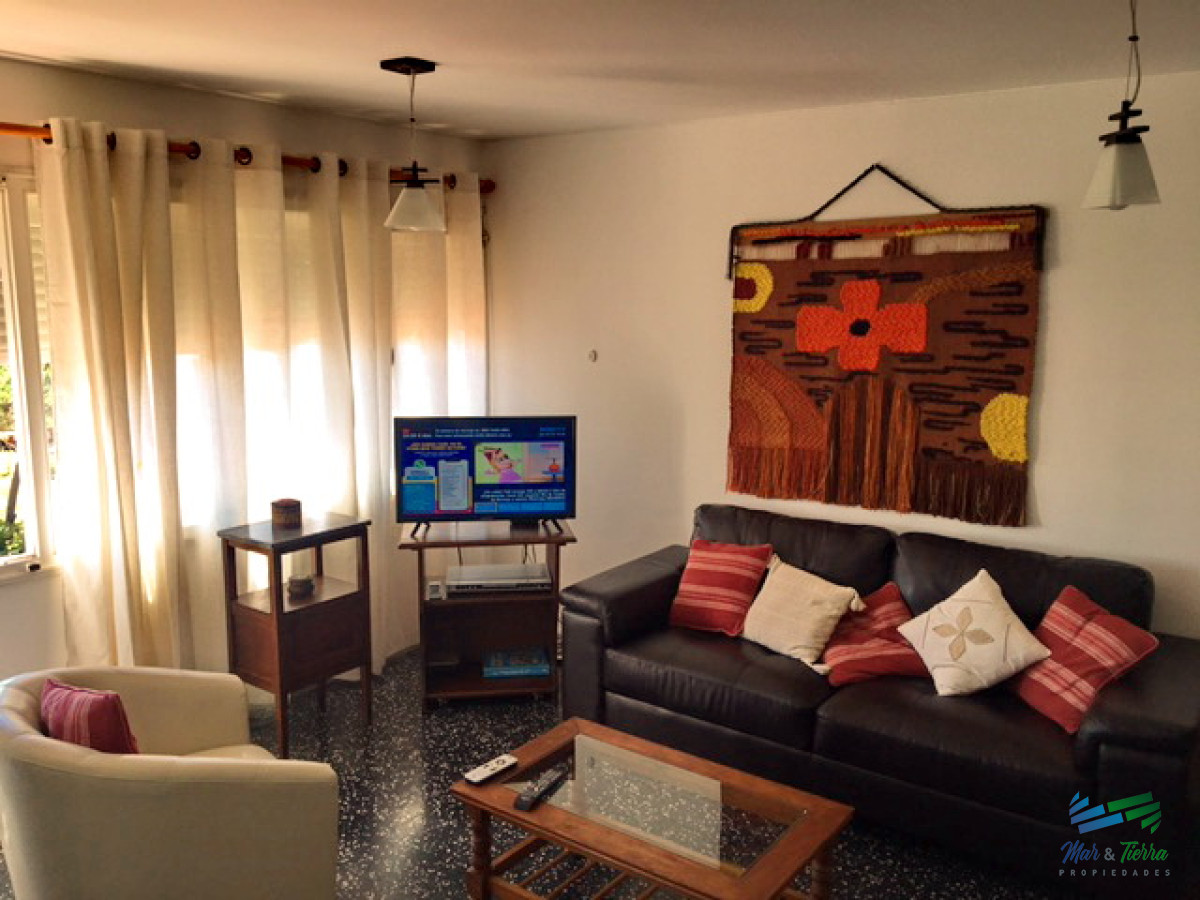 Apartamento ID.3358 - Vendo apartamento de 2 dormitorios. Aidy Grill, Punta del Este