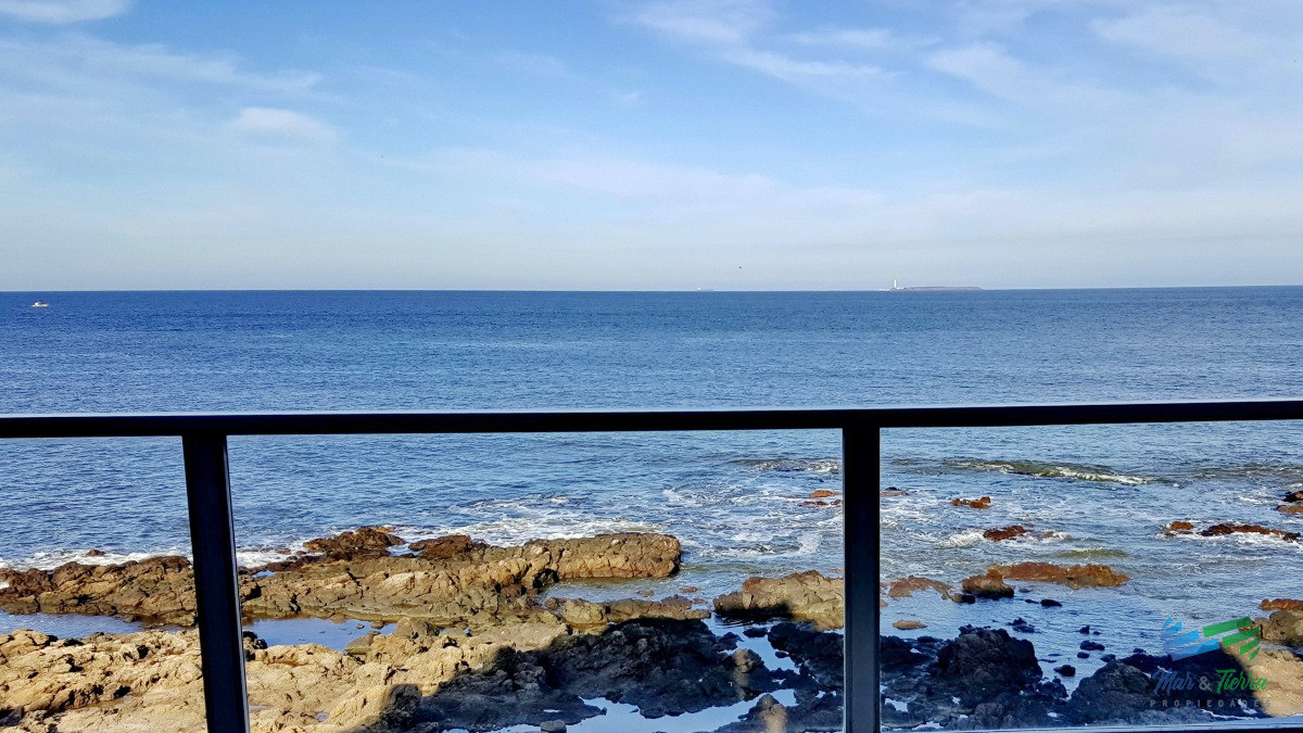 Apartamento ID.1243 - Vendo apartamento 3 dormitorios, frente al mar en Peninsula, Punta del Este