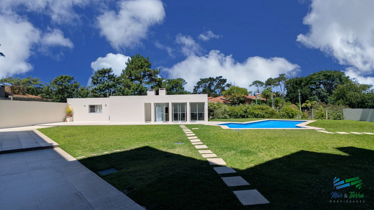 Apartamento ID.169 - Imperdible oportunidad en alquiler anual y venta , a estrenar!!!