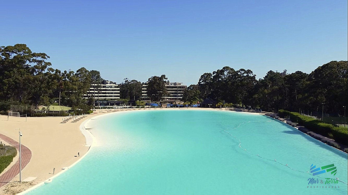 Apartamento ID.4469 - Venta de Monoambiente subdividido en Green Park Solanas Punta Ballena 