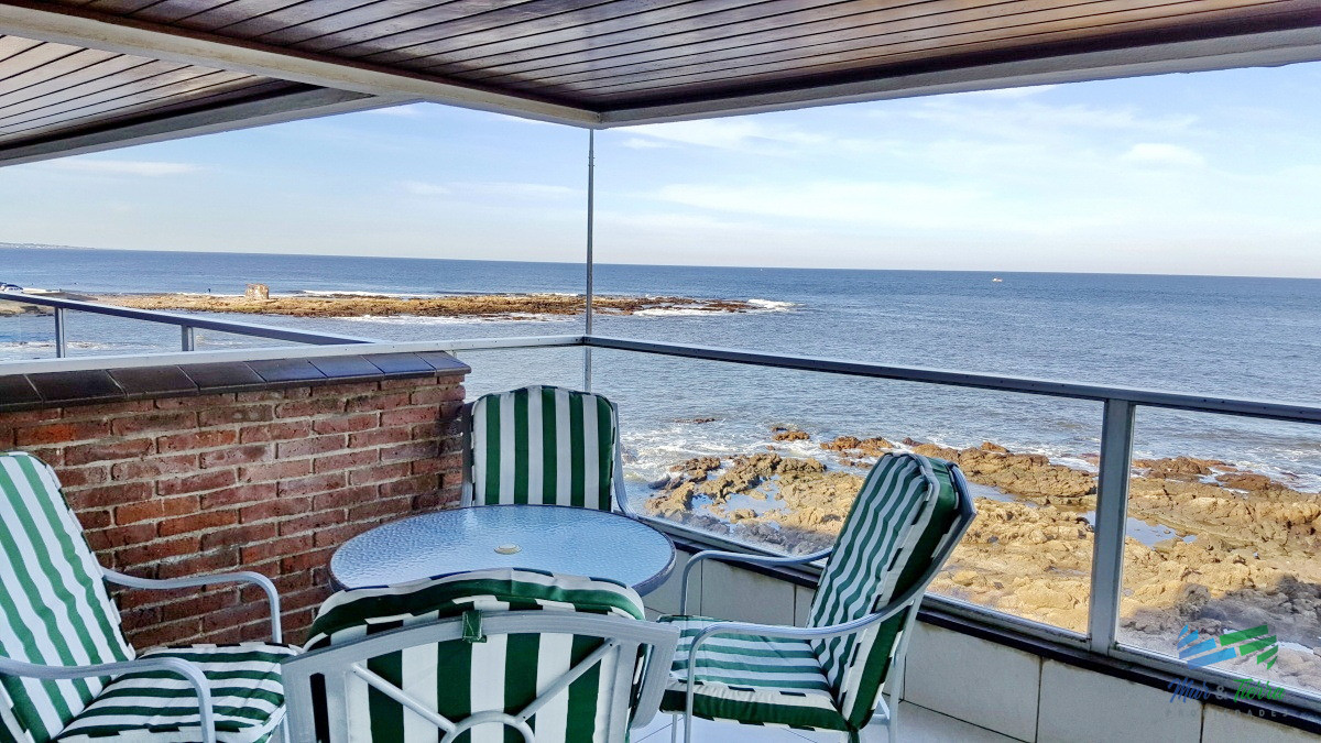 Apartamento ID.1243 - Vendo apartamento 3 dormitorios, frente al mar en Peninsula, Punta del Este
