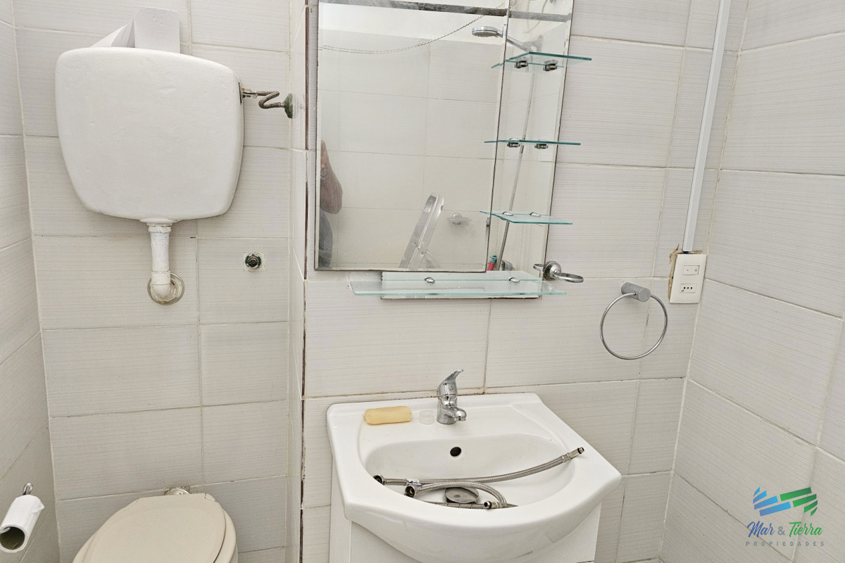 Apartamento ID.5721 - ALQUILER ANUAL Y VENTA EN LA PENÍNSULA, UN DORMITORIO, PUNTA DEL ESTE 