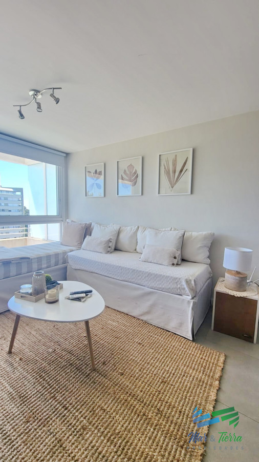 Apartamento ID.5520 - Venta de apartameto 1 dormitorio 1 baño en Cantegril zona Roosevelt Punta del Este 