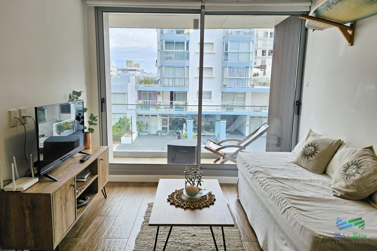 Apartamento ID.5007 - APARTAMENTO DISPONIBLE ALQUILER INVERNAL 2026, 1 DORMITORIO, EDIFICO MODERNO, PENÍNSULA, PUNTA DEL ESTE 
