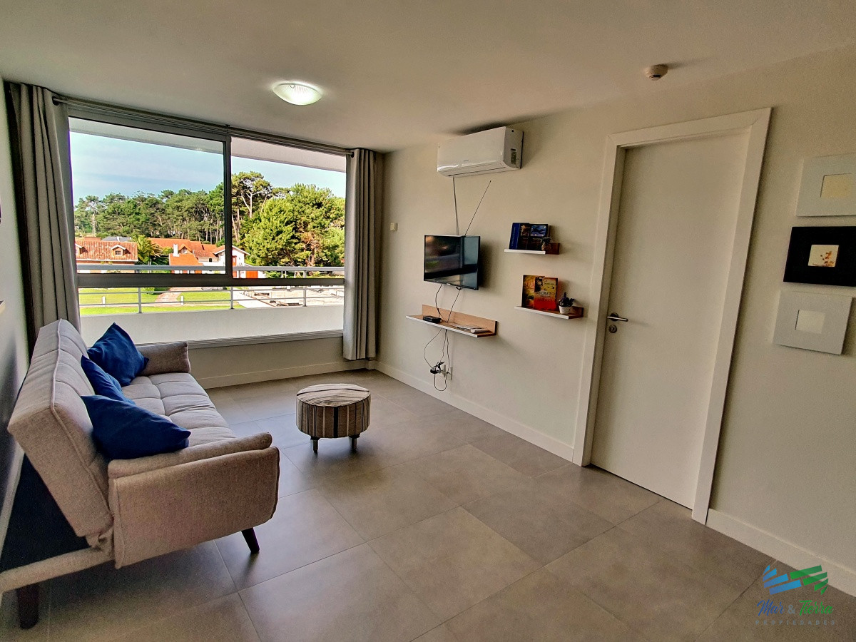 Apartamento ID.3725 - Vendo apartamento equipado de 1 dormitorio en Edif. Greenlife, Roosevelt, Punta del Este