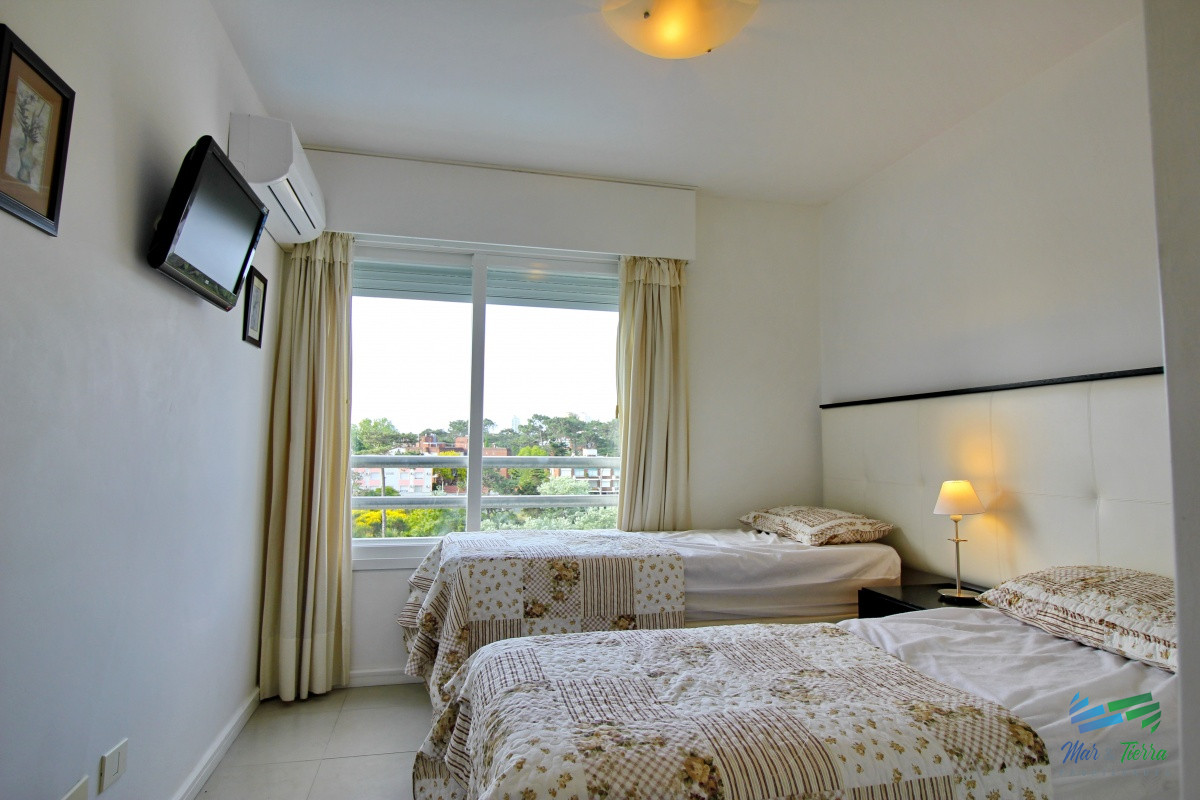 Apartamento ID.6 - En alquiler y venta... oportunidad.. torre de categoría.. a metros del mar!!!