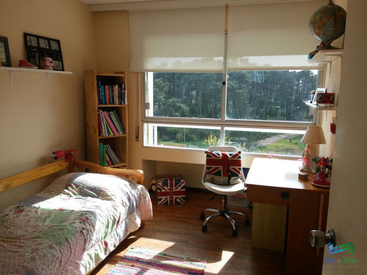 Apartamento ID.1273 - Venta... excelente oportunidad... torre de muy buen nivel en Punta del Este