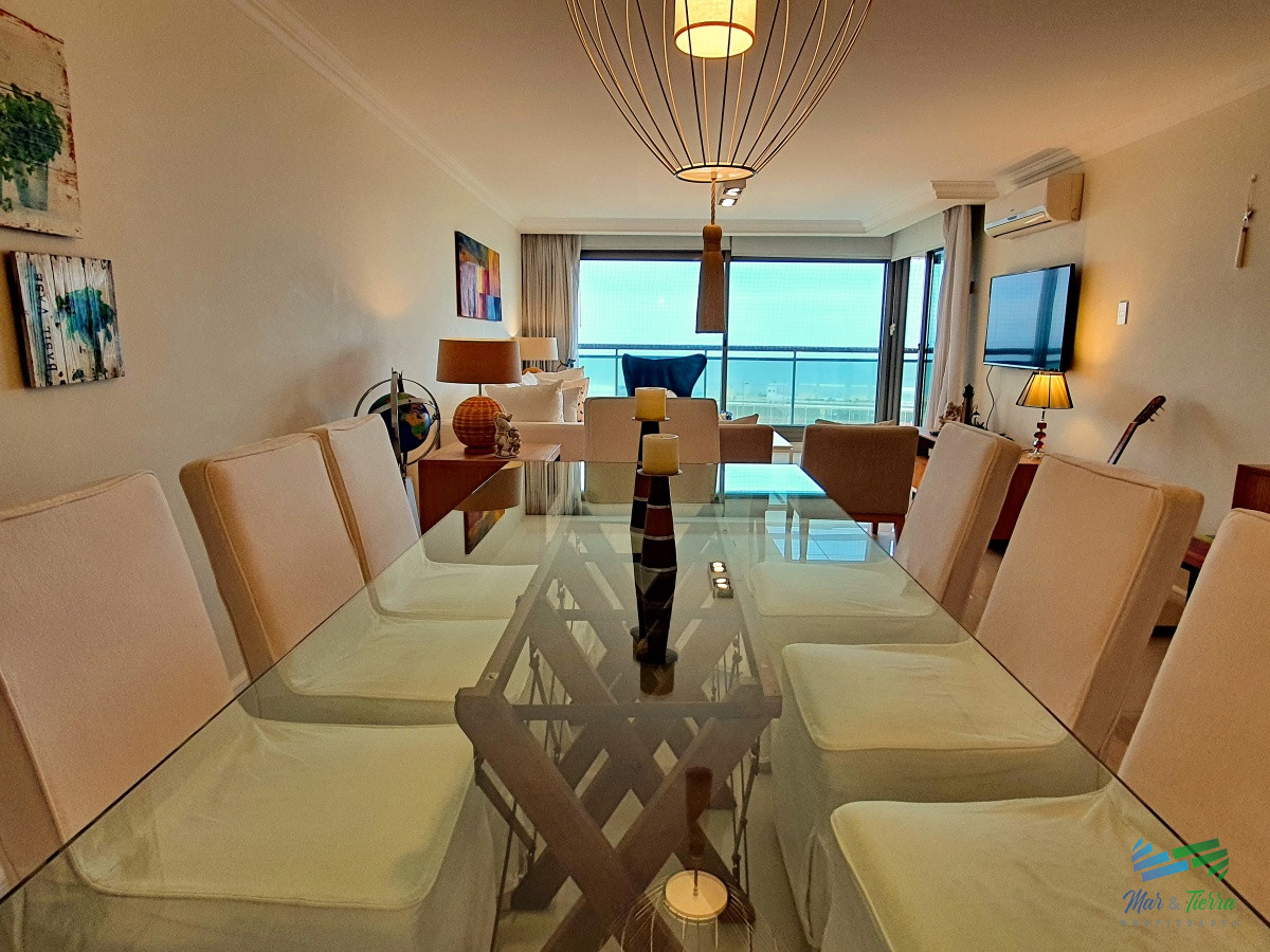 Apartamento ID.3928 - Vendo apartamento 3 dormitorios en Torre Imperiale, primera linea brava, vista al mar, excelentes amenities, Punta del Este.