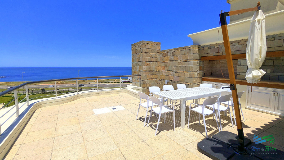 Apartamento ID.4211 - Venta de Apartamento 4 DORMITORIOS con vista al mar en VERAMANSA