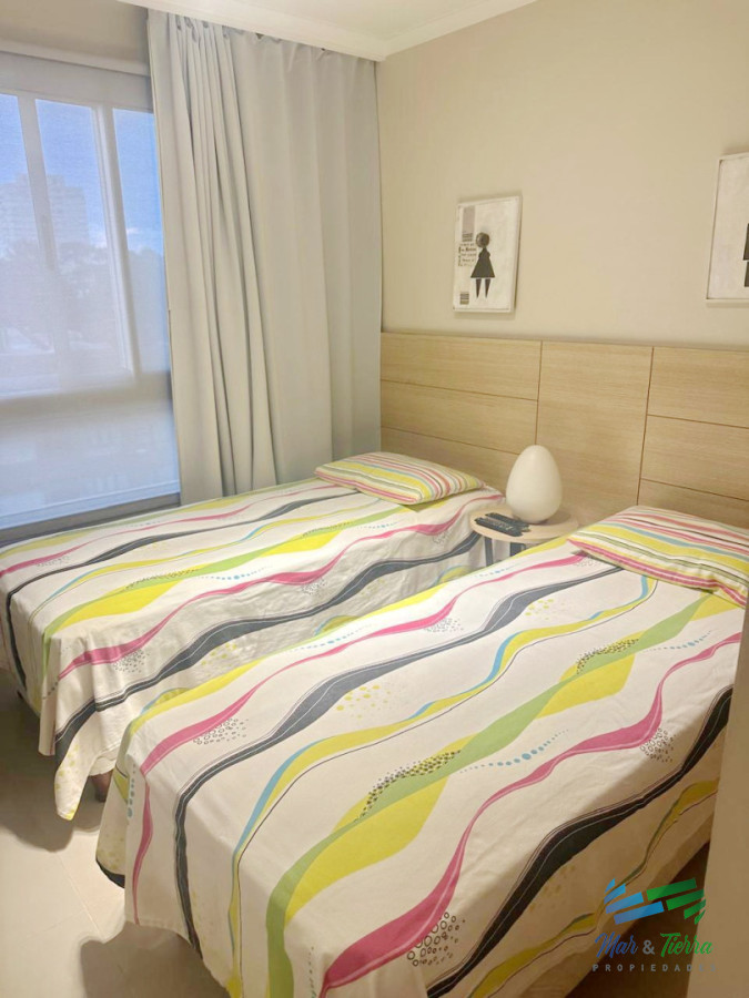 Apartamento ID.5701 - Alquiler en baja temporada en Ocean Drive 2 dormitorios