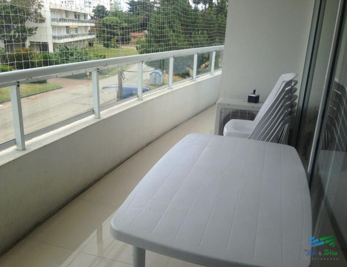 Apartamento ID.2336 - Aidy Grill, apto de 2 dorm en edificio con servicios