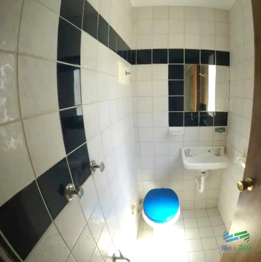 Apartamento ID.2742 - Vendo apartamento 3 dormitorios reciclado en Península, Punta del Este