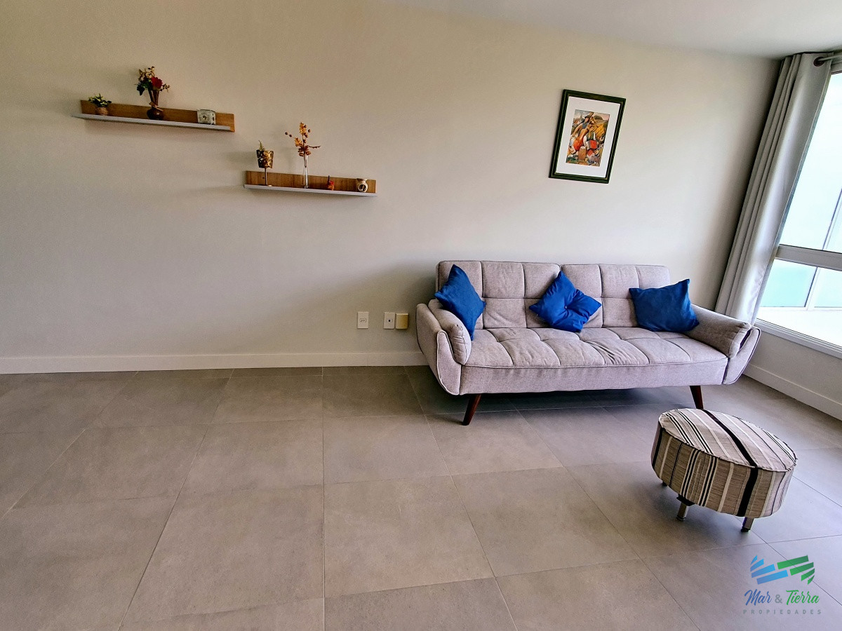 Apartamento ID.3725 - Vendo apartamento equipado de 1 dormitorio en Edif. Greenlife, Roosevelt, Punta del Este