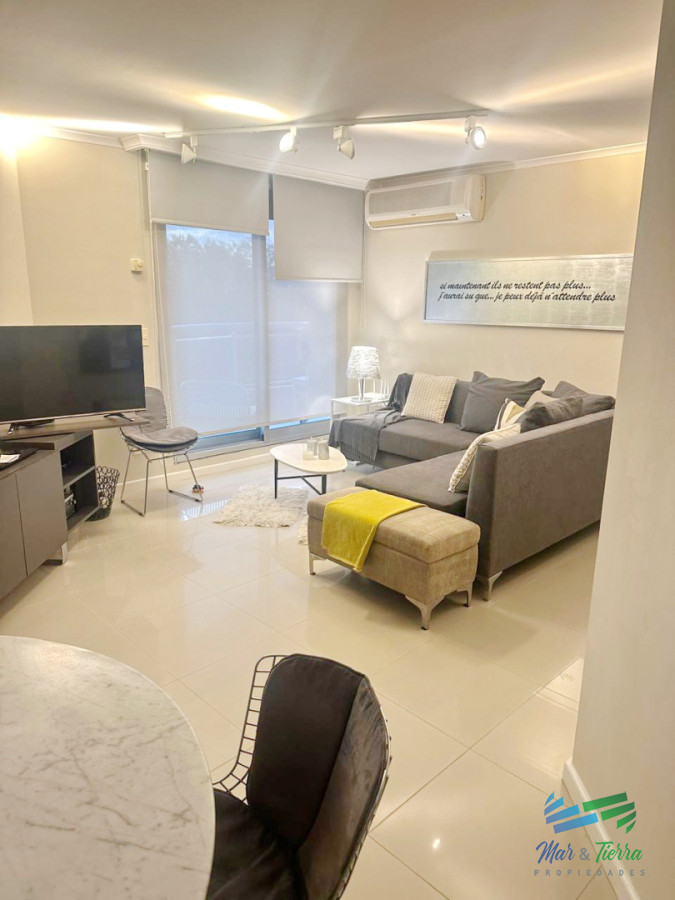 Apartamento ID.5701 - Alquiler en baja temporada en Ocean Drive 2 dormitorios