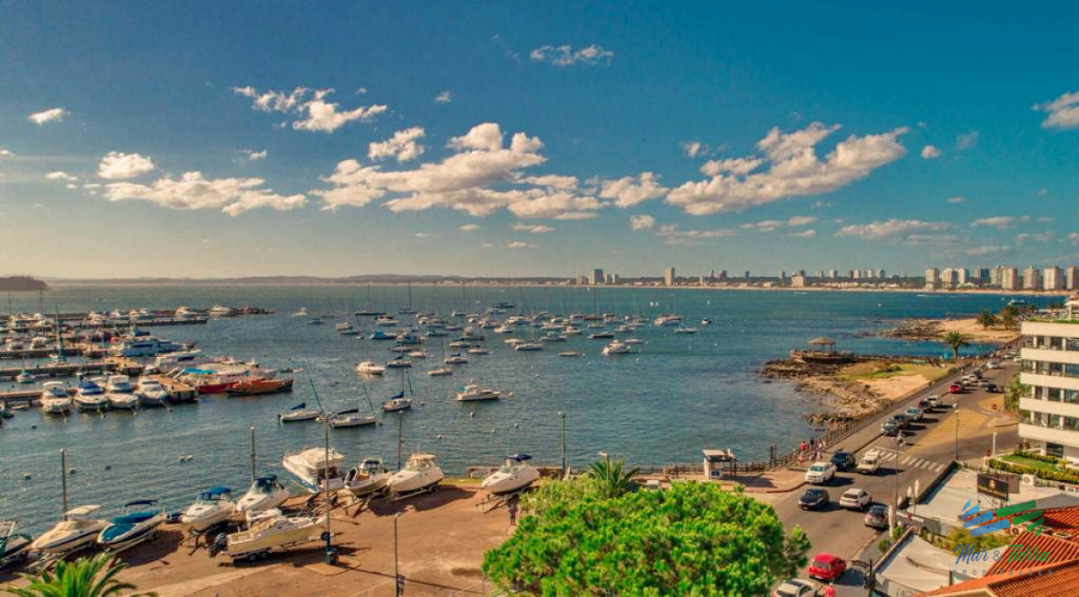 Apartamento ID.3070 - Vendo apartamento frente al puerto, 6 dormitorios, Punta del Este