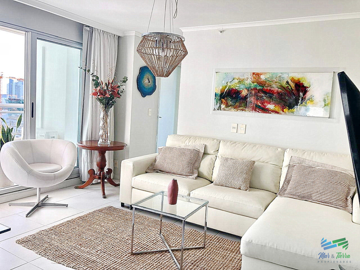 Apartamento ID.5700 - Alquilen en baja temporada 2026 1 y medio dormitorio en Ocean Drive Punta del Este