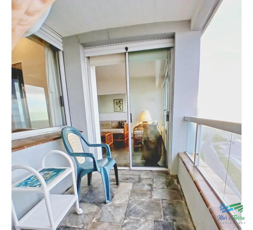 Apartamento ID.5661 - Venta de apartamento sobre playa Brava 1 dormitorio en parada 2