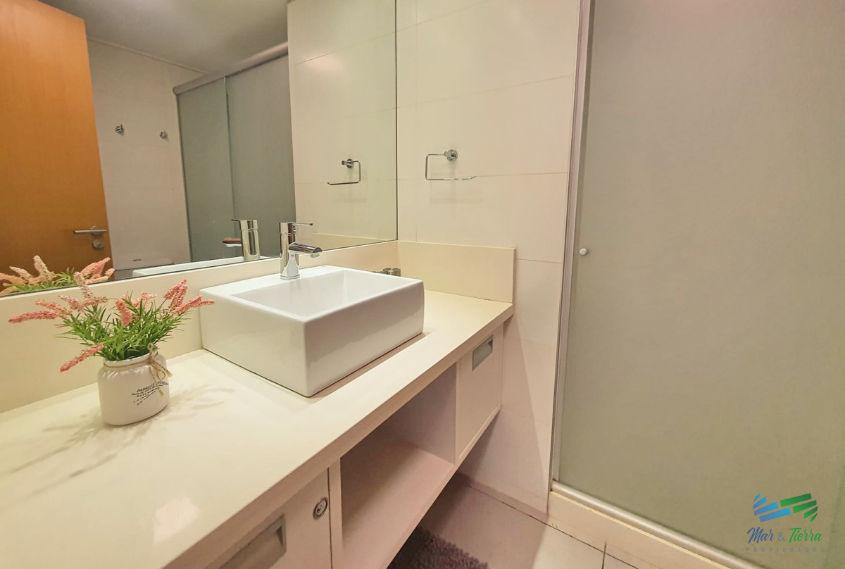 Apartamento ID.2823 - APARTAMENTO 1 DORMITORIO EN ALQUILER, CON SERVICIOS, AV.ROOSEVELT, PUNTA DEL ESTE