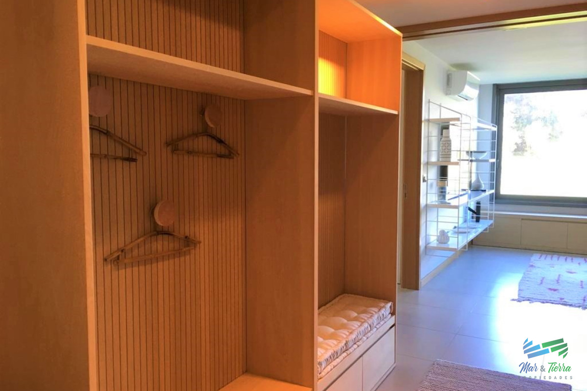 Apartamento ID.5088 - DEPARTAMENTO CON PISCINA PROPIA EN VENTA, 3 DORMITORIOS EN SUITE, PUNTA DEL ESTE 