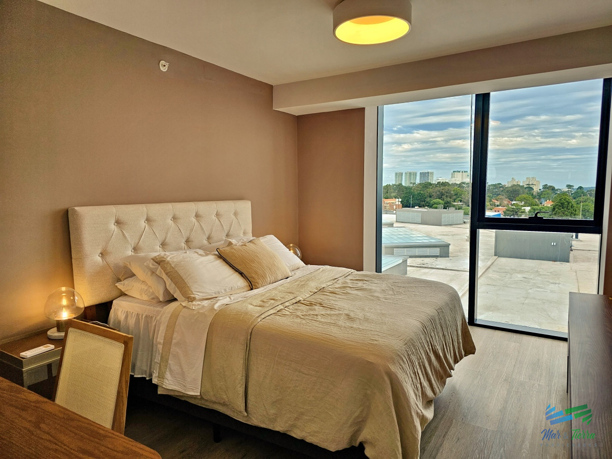 Apartamento ID.4703 - Venta de apartamento 3 dormitorios en complejo Atlántico, Maldonado, Punta del Este.