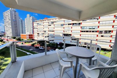 APARTAMENTO DISPONIBLE EN ALQUILER INVERNAL, 1 DORMITORIO Y MEDIO, AIDY GRILL. EDIFICIO CON SERVICIOS!!L