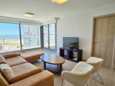 Venta de apartamento 2 dormitorios en Onix Punta del este playa Brava 