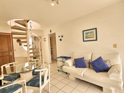 Alquilo por invierno apartamento de 2 dormitorios en Peninsula, Punta del Este
